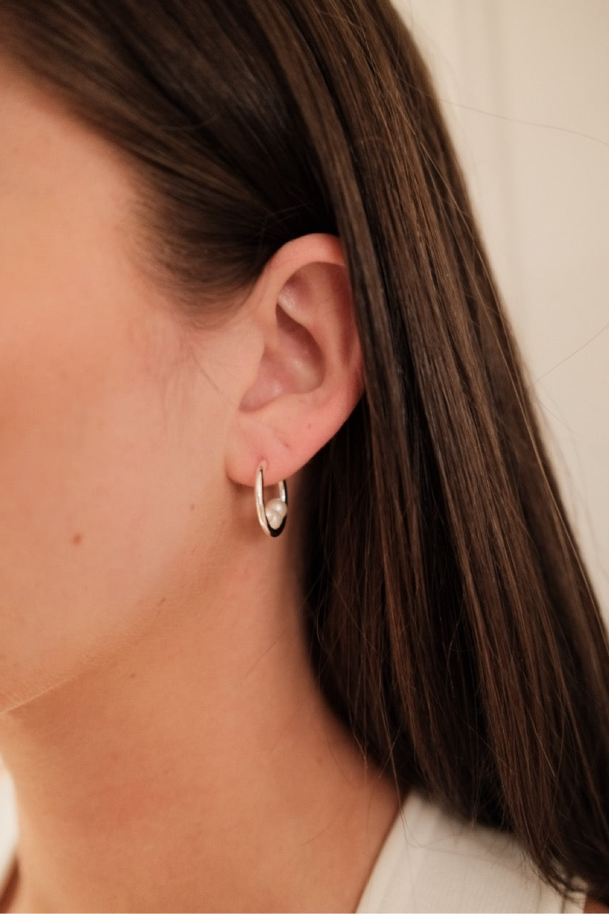 lily Earring - Silver